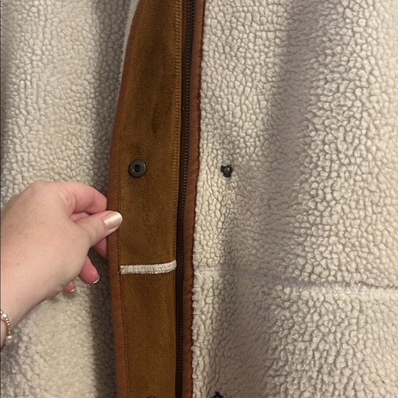 Cozy Cream Sherpa Coat - Picture 4 of 7